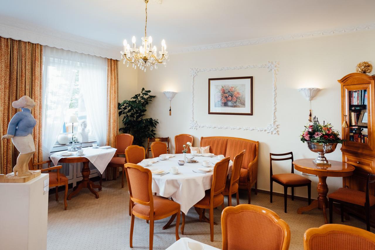 Hotel Zur Muehle Paderborn Buitenkant foto