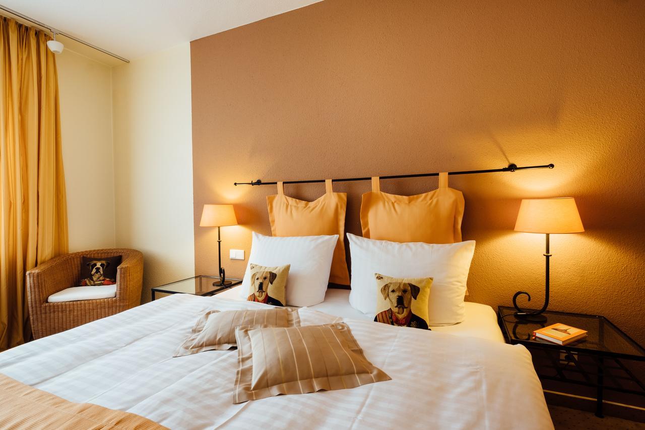 Hotel Zur Muehle Paderborn Buitenkant foto