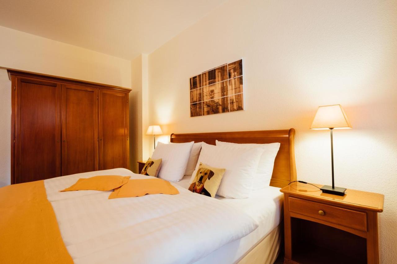 Hotel Zur Muehle Paderborn Buitenkant foto