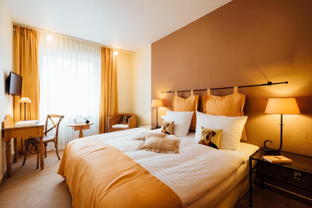 Hotel Zur Muehle Paderborn Buitenkant foto